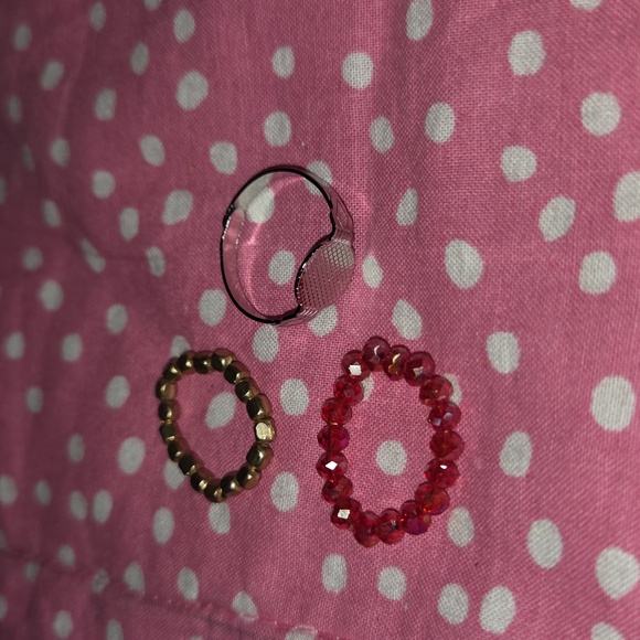 None Jewelry - 🩷3 For $10🩷Gold and Red Beaded Rings Set